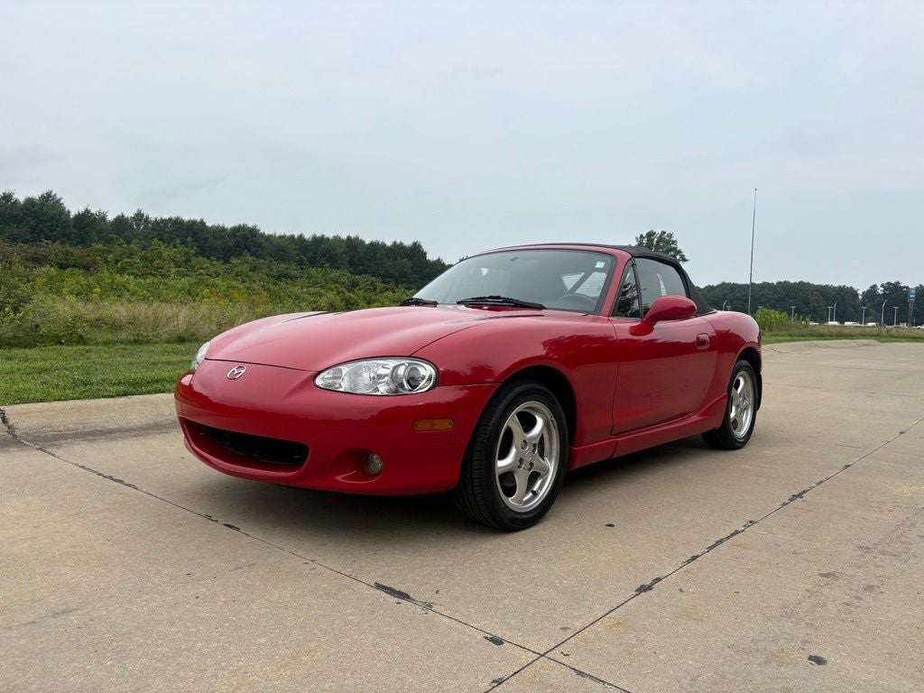2002 Mazda Mazda Miata Base