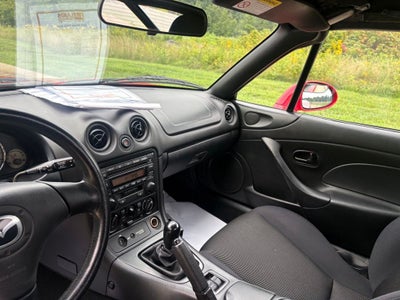 2002 Mazda Mazda Miata Base