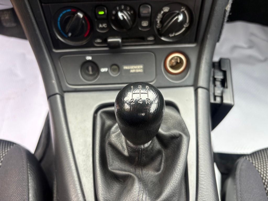 2002 Mazda Mazda Miata Base