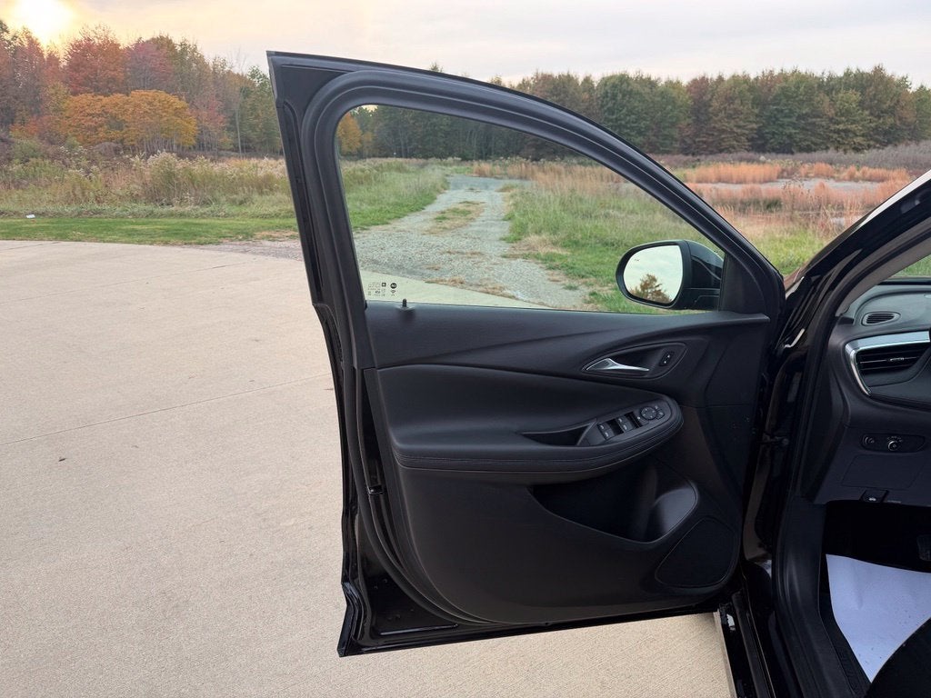 2025 Buick Encore GX Sport Touring