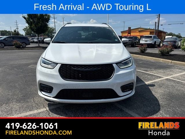 2023 Chrysler Pacifica Touring L