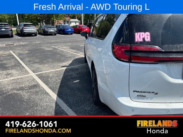 2023 Chrysler Pacifica Touring L
