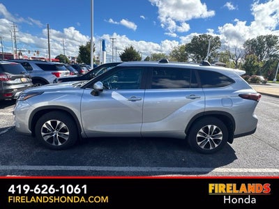 2024 Toyota Highlander XLE