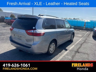 2016 Toyota Sienna XLE 8 Passenger