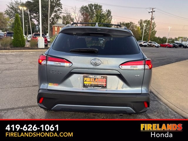 2024 Toyota Corolla Cross LE