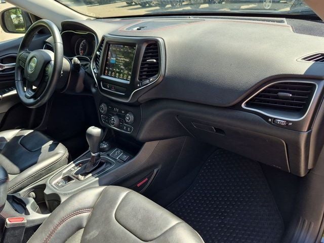 2019 Jeep Cherokee Trailhawk