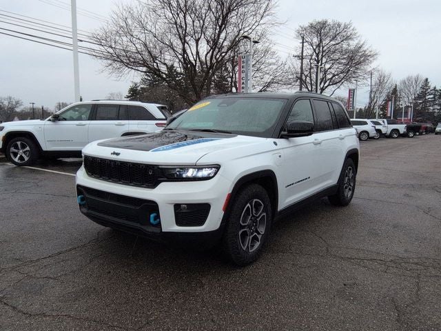 2023 Jeep Grand Cherokee Trailhawk 4xe