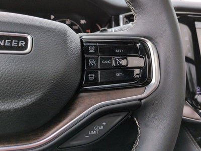 2023 Jeep Grand Wagoneer L Base