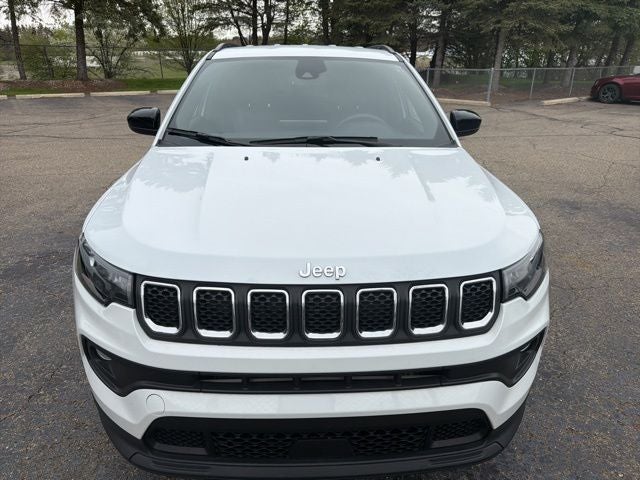 2024 Jeep Compass Latitude Lux