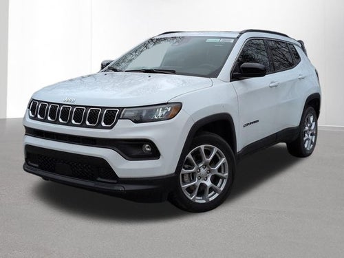 2024 Jeep Compass Latitude Lux