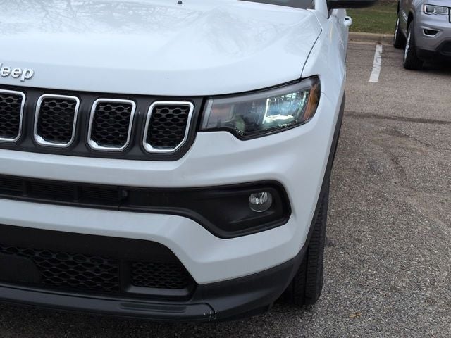 2024 Jeep Compass Latitude Lux