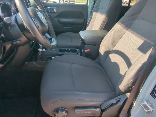 2023 Jeep Wrangler 4-Door Sport S 4x4