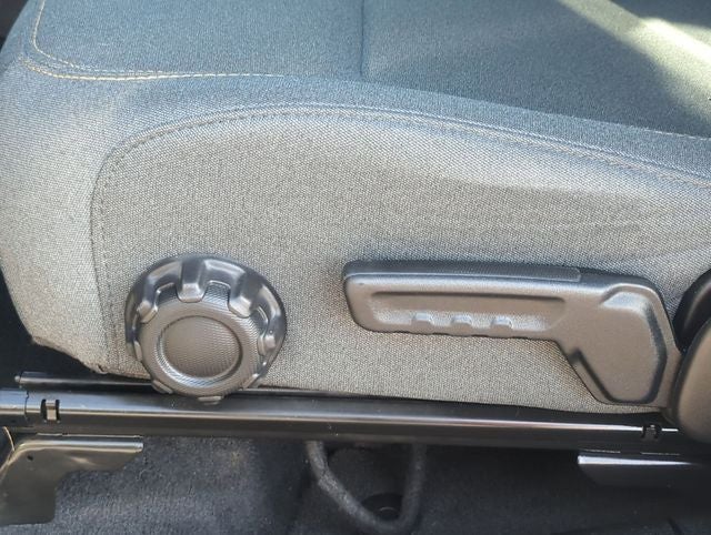 2025 Jeep Wrangler 4-Door Willys 4x4