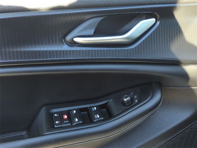 2023 Jeep Grand Cherokee Laredo 4x4