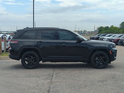 2023 Jeep Grand Cherokee Altitude 4x4