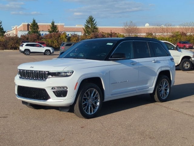 2025 Jeep Grand Cherokee Summit 4x4