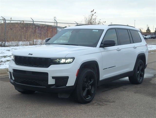 2022 Jeep Grand Cherokee L Altitude 4x4