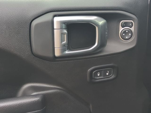 2025 Jeep Wrangler 4-Door Willys 4x4