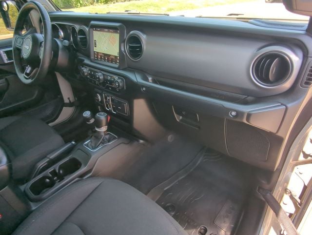 2022 Jeep Gladiator Willys 4x4