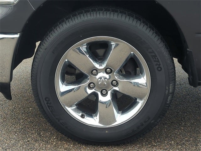 2018 RAM 1500 Big Horn Quad Cab 4x4 6'4' Box