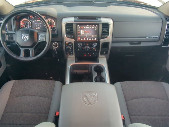 2018 RAM 1500 Big Horn Crew Cab 4x4 5'7' Box