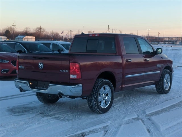 2018 RAM 1500 Big Horn Crew Cab 4x4 5'7' Box