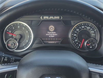 2022 RAM 1500 Big Horn Quad Cab 4x4 6'4' Box