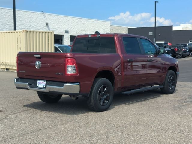 2020 RAM 1500 Big Horn Crew Cab 4x4 5'7' Box