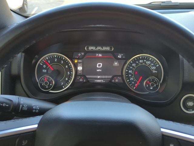 2025 RAM 1500 Big Horn Crew Cab 4x4 5'7' Box