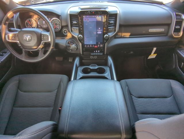 2025 RAM 1500 Big Horn Crew Cab 4x4 5'7' Box