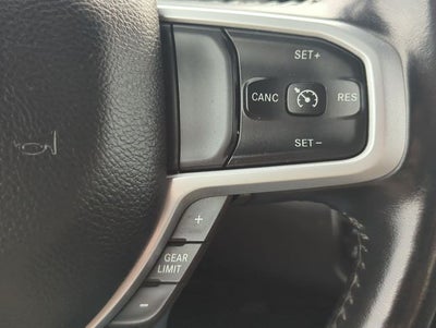 2022 RAM 1500 Big Horn Crew Cab 4x4 5'7' Box