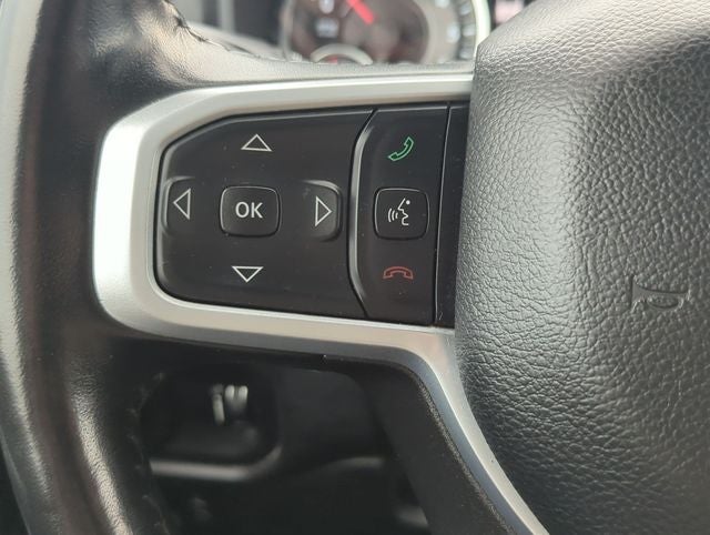 2022 RAM 1500 Big Horn Crew Cab 4x4 5'7' Box