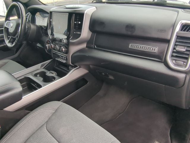 2022 RAM 1500 Big Horn Crew Cab 4x4 5'7' Box