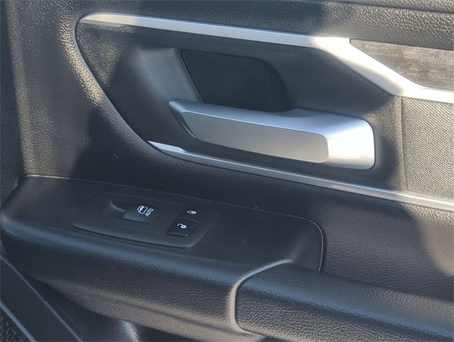 2022 RAM 1500 Big Horn Quad Cab 4x4 6'4' Box