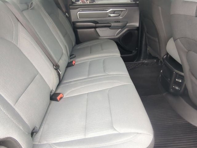 2021 RAM 1500 Big Horn Crew Cab 4x4 5'7' Box