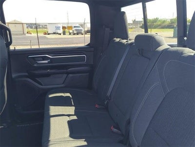 2022 RAM 1500 Big Horn Crew Cab 4x4 5'7' Box