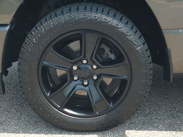 2020 RAM 1500 Big Horn Crew Cab 4x4 5'7' Box