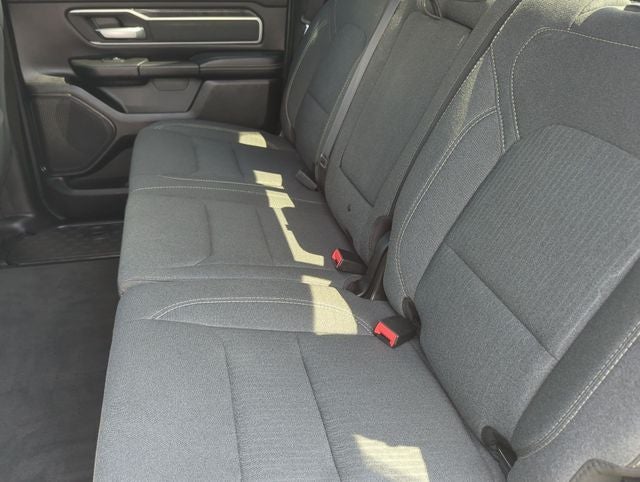 2020 RAM 1500 Big Horn Crew Cab 4x4 5'7' Box