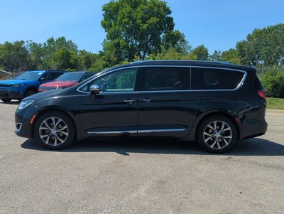 2020 Chrysler Pacifica Limited