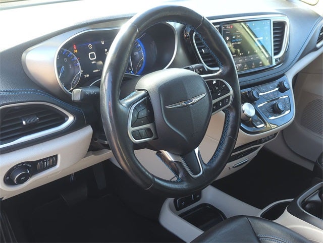 2021 Chrysler Pacifica Touring L AWD