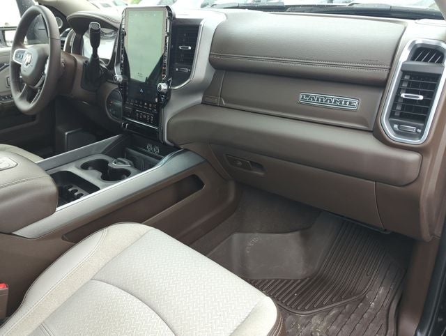 2025 RAM 2500 Laramie Crew Cab 4x4 6'4' Box