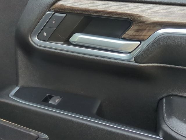 2024 Chevrolet Silverado 1500 4WD Crew Cab Short Bed LT with 2FL