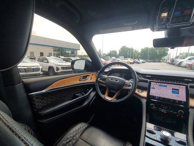 2022 Jeep Grand Cherokee Summit