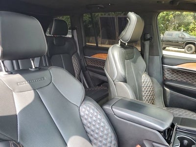 2022 Jeep Grand Cherokee Summit