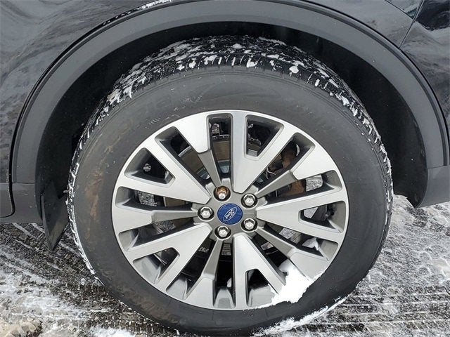 2020 Ford Escape Titanium Hybrid