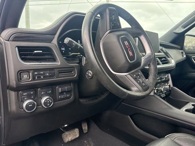 2024 GMC Yukon XL SLT