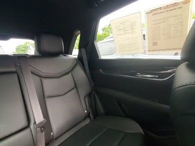 2022 Cadillac XT5 Premium Luxury