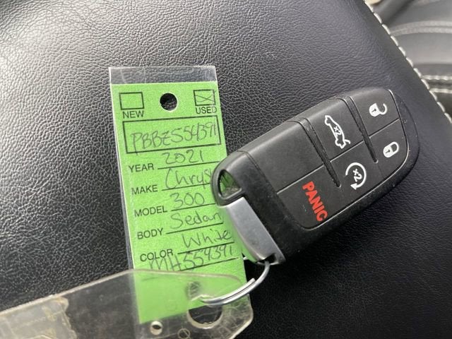 2021 Chrysler 300 300S