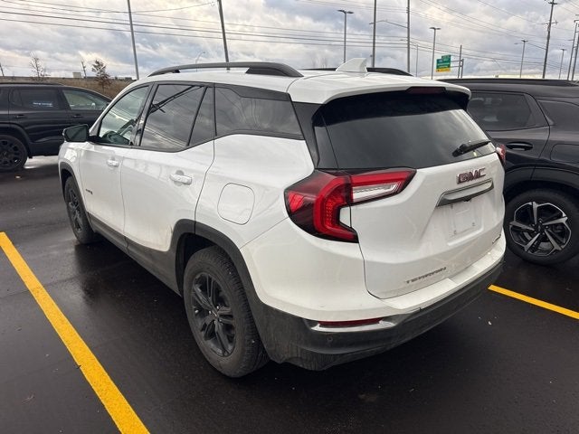 2022 GMC Terrain AT4