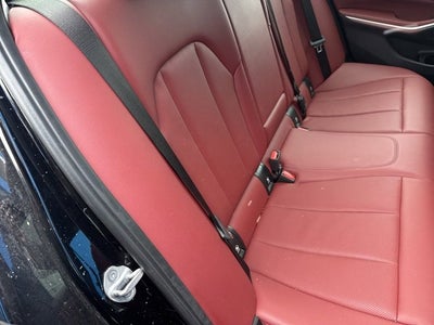 2024 BMW 3 Series 330e xDrive